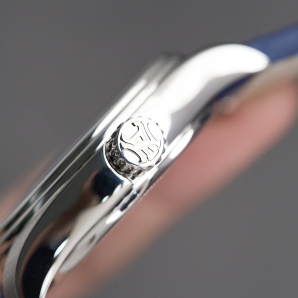 Armand Nicolet MM2 A640P-BN-P0640BO8