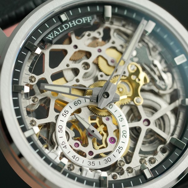 Waldhoff Pioneer Carbon Silver - 39mm